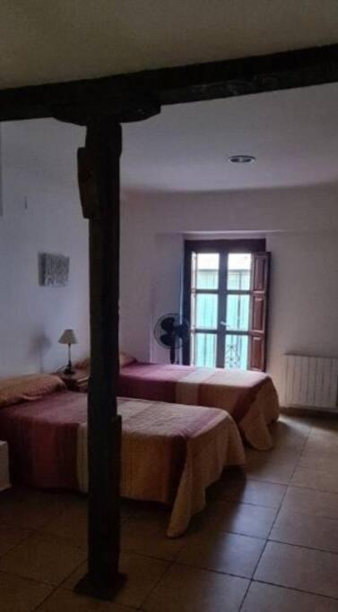 Corrala De San Anton. Sencillo Apartamento En Pleno Centro Grenade Extérieur photo